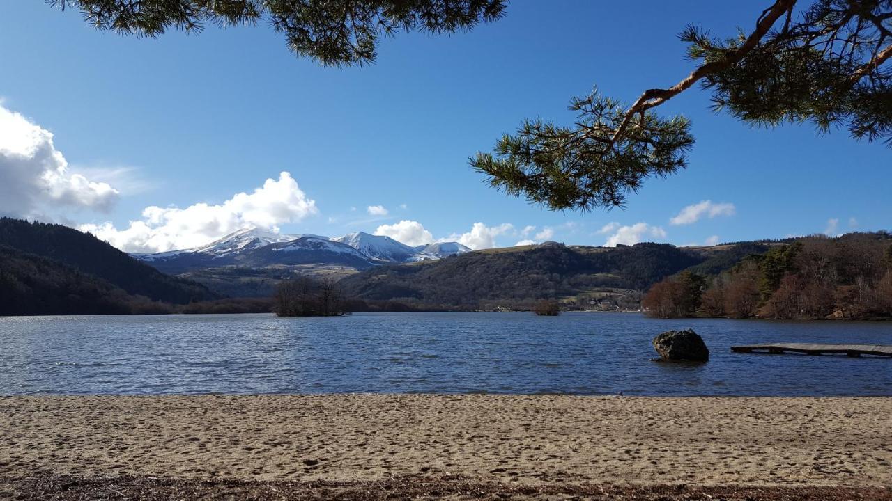 Chalet Entre Lac Et Volcan Murol Εξωτερικό φωτογραφία